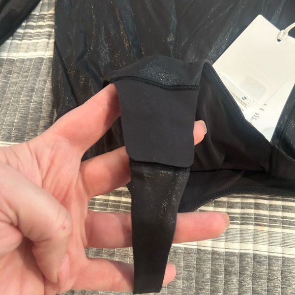 NWT Lululemon Women’s XS Wundermust black Bodysuit thong back - Picture 6 of 8